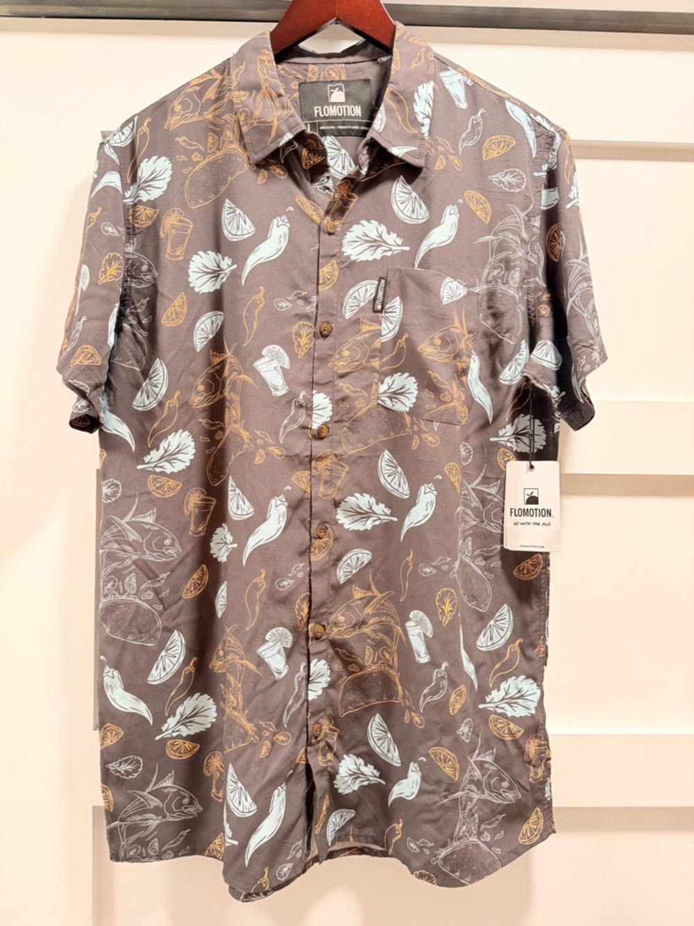 NWT Men’s Flomotion “Loaded Taco” Woven Shirt